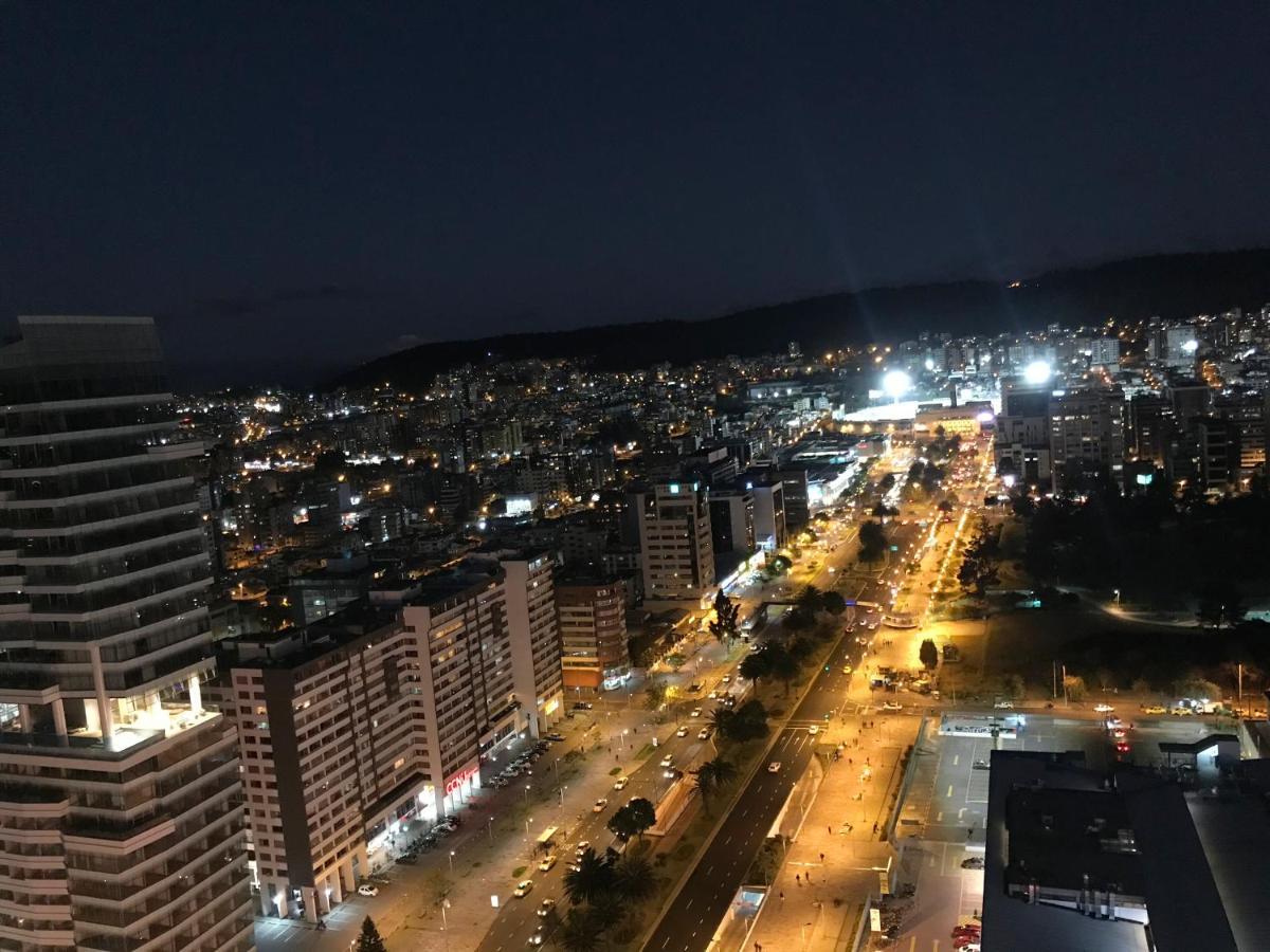 Suite Apartamento Espectacular Vista La Carolina - One Quito Ngoại thất bức ảnh