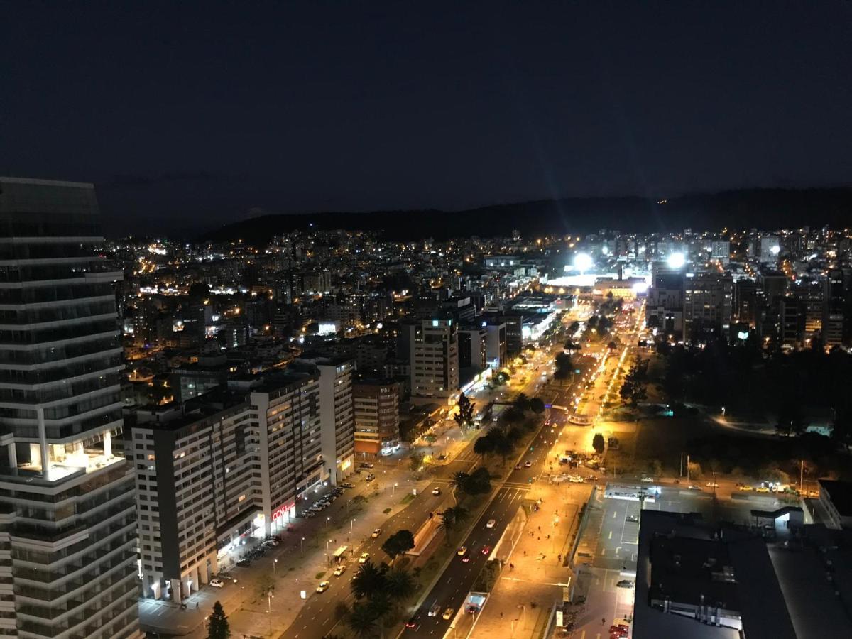 Suite Apartamento Espectacular Vista La Carolina - One Quito Ngoại thất bức ảnh